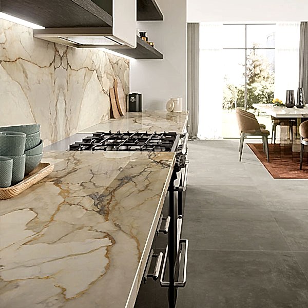 Porselen Tezgah: Şıklık ve Kullanışlılığın Buluştuğu Nokta